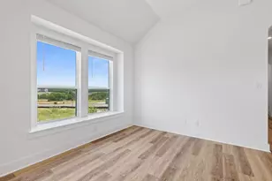 425 Hickory Spgs Trl, Georgetown, TX 78628 - Photo 11