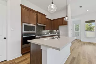 425 Hickory Spgs Trl, Georgetown, TX 78628 - Photo 7