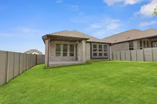 425 Hickory Spgs Trl, Georgetown, TX 78628 - Photo 25