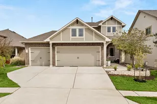 290 Tailwind Dr, Kyle, TX 78640 - Photo 1