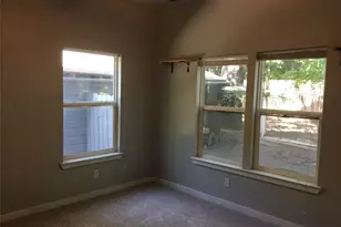 4802 Clarkson Ave, Austin, TX 78751 - Photo 23