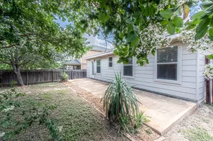180 Onyx Lake Dr, Kyle, TX 78640 - Photo 23