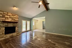 2112 Surrender Ave, Austin, TX 78728 - Photo 3