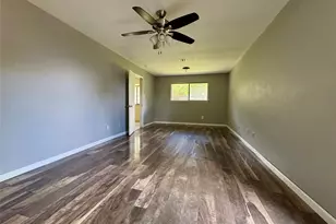 2112 Surrender Ave, Austin, TX 78728 - Photo 13