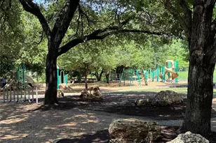 2112 Surrender Ave, Austin, TX 78728 - Photo 25