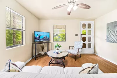 4812 Avenue G #B, Austin, TX 78751 - Photo 3