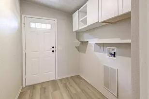 185 Peace Pipe, Smithville, TX 78957 - Photo 19