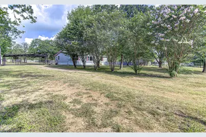 185 Peace Pipe, Smithville, TX 78957 - Photo 25