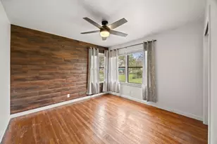 1815 Eckhardt St, Taylor, TX 76574 - Photo 25