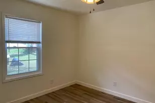 510 Ave F Ave, Marble Falls, TX 78654 - Photo 7