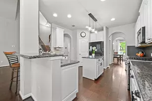 194 Treehaven Ct, Buda, TX 78610 - Photo 11