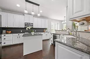 194 Treehaven Ct, Buda, TX 78610 - Photo 9