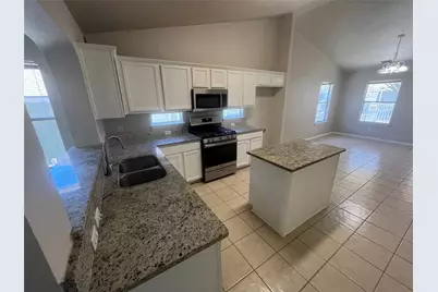 713 Hogan Drive, Kyle, TX 78640 - Photo 3