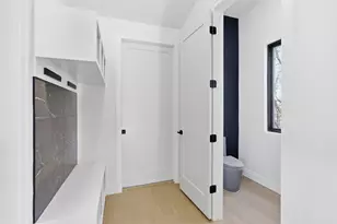 5013 Rob-Scott St, Austin, TX 78721 - Photo 15