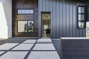 5013 Rob-Scott St, Austin, TX 78721 - Photo 3