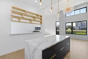 5013 Rob-Scott St, Austin, TX 78721 - Photo 11