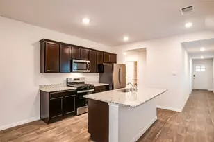 490 Evergreen Sumac Loop, Kyle, TX 78640 - Photo 9