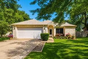 15 Palmer Ln, Wimberley, TX 78676 - Photo 1