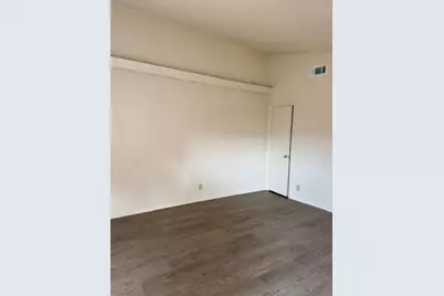 3001-B Parker Lane, Austin, TX 78741 - Photo 3