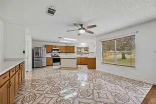 805 Catumet Dr, Pflugerville, TX 78660 - Photo 11