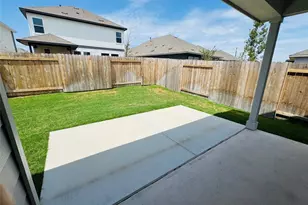 109 Corn Ln, Hutto, TX 78634 - Photo 33