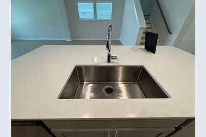 109 Corn Lane, Hutto, TX 78634 - Photo 9