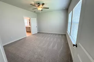 109 Corn Ln, Hutto, TX 78634 - Photo 13