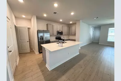 109 Corn Lane, Hutto, TX 78634 - Photo 5