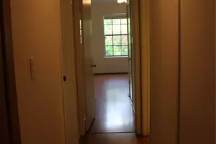 203 E 31st St, Austin, TX 78705 - Photo 19