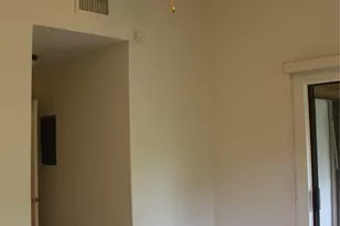 203 E 31st St, Austin, TX 78705 - Photo 23