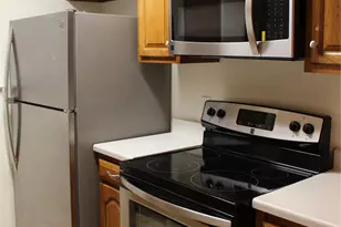 203 E 31st St, Austin, TX 78705 - Photo 15