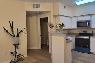 2320 Gracy Farms Ln, Austin, TX 78758 - Photo 3