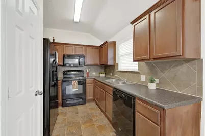 217 Teron Drive, San Marcos, TX 78666 - Photo 7