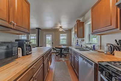 95 Loma Lane, Fredericksburg, TX 78624 - Photo 19