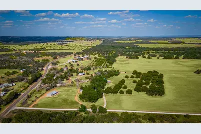 95 Loma Lane, Fredericksburg, TX 78624 - Photo 23