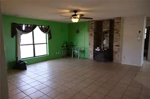240 McAcres Dr, McDade, TX 78650 - Photo 17