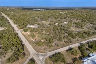 967 Falconwood Dr, San Marcos, TX 78666 - Photo 39