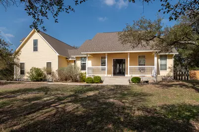 967 Falconwood Drive, San Marcos, TX 78666 - Photo 5