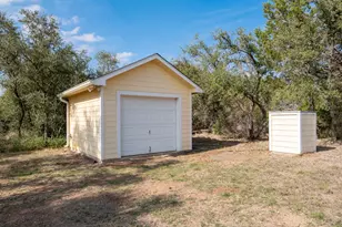 967 Falconwood Dr, San Marcos, TX 78666 - Photo 37