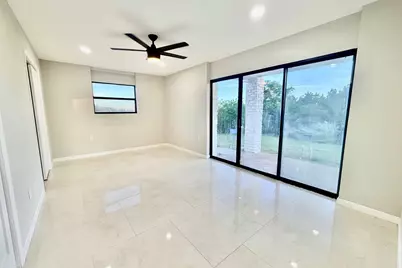 20201 Byrd Avenue, Lago Vista, TX 78645 - Photo 13