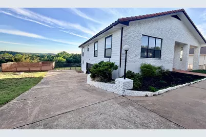 20201 Byrd Avenue, Lago Vista, TX 78645 - Photo 21