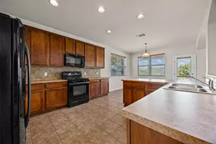 11200 Wet Season Dr, Austin, TX 78754 - Photo 17