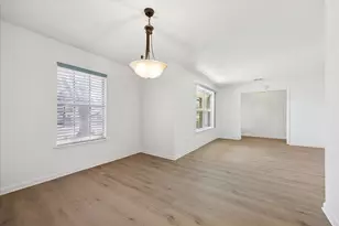 10512 Walnut Bend Dr, Austin, TX 78753 - Photo 13