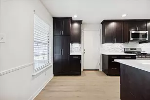 10512 Walnut Bend Dr, Austin, TX 78753 - Photo 7