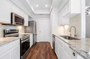 4711 Spicewood Springs Rd, Austin, TX 78759 - Photo 11