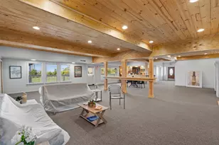 1102 Beech St, Taylor, TX 76574 - Photo 9