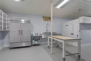 1102 Beech St, Taylor, TX 76574 - Photo 19