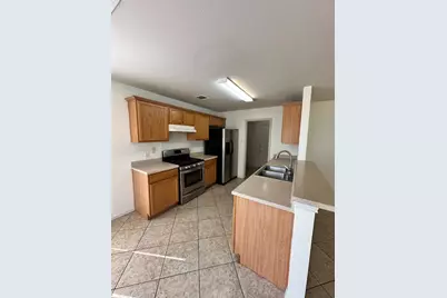 15013 Sassafras Trail, Pflugerville, TX 78660 - Photo 9