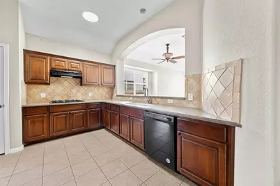 12820 Appaloosa Chase Drive, Austin, TX 78732 - Photo 7