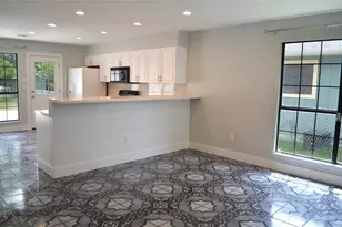 6400 Santos St, Austin, TX 78741 - Photo 7